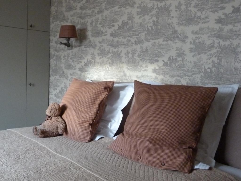 Guesthouse Alizee Leuven Ruang foto