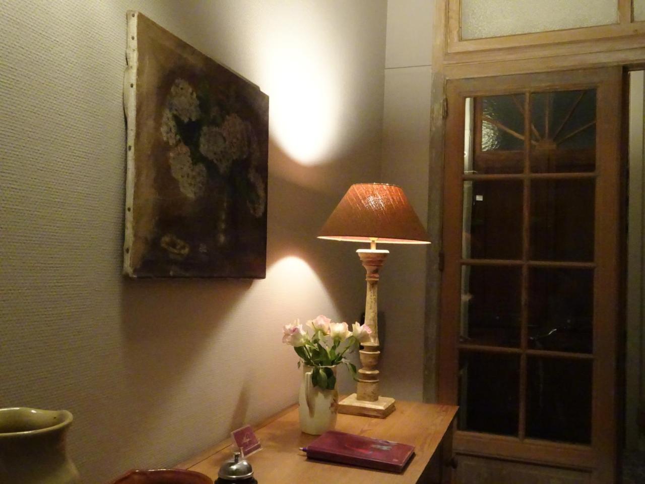 Guesthouse Alizee Leuven Bagian luar foto